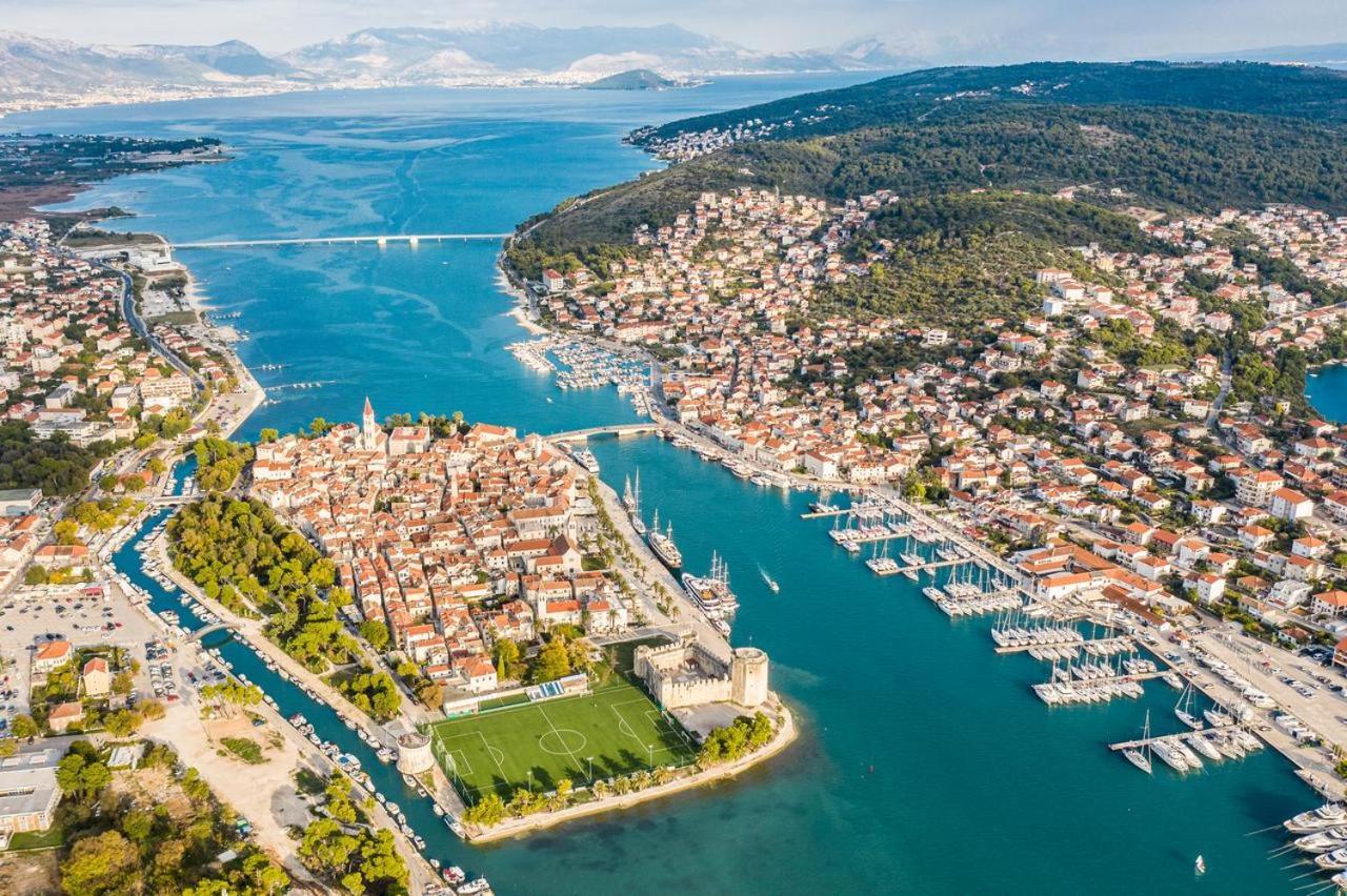 Apartamento Lambrisa Trogir Exterior foto